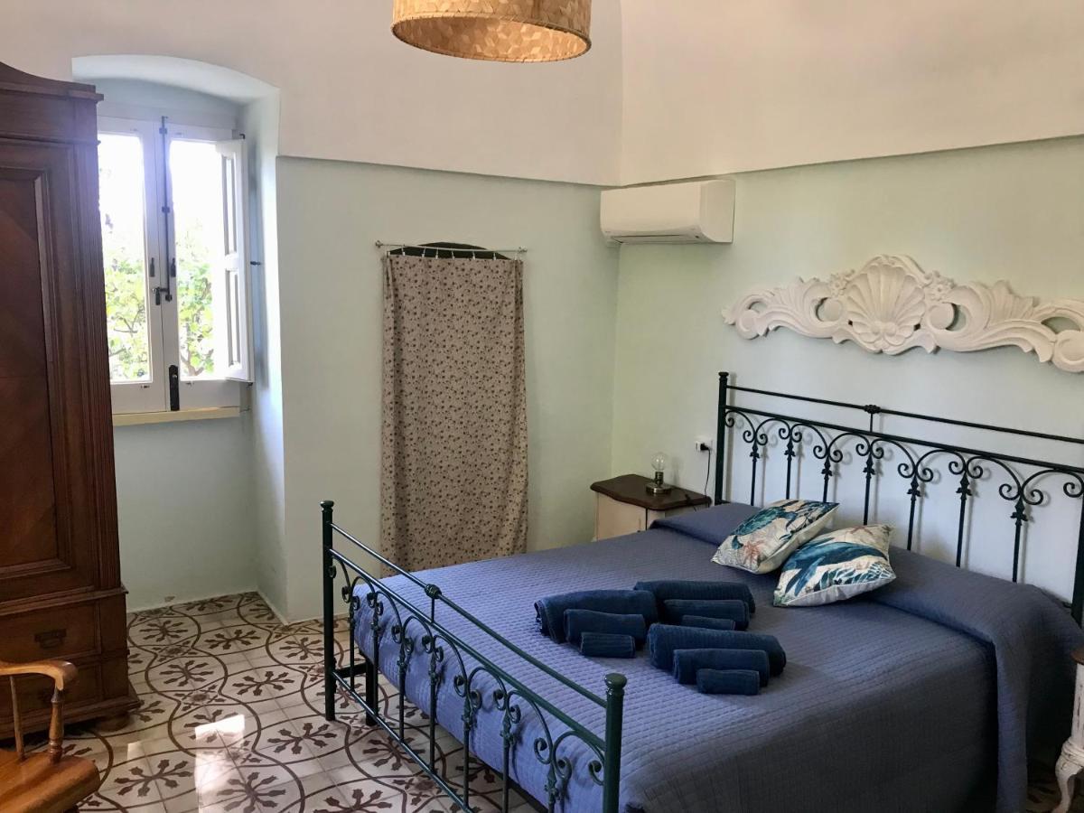 Villa Deco Монополи Екстериор снимка