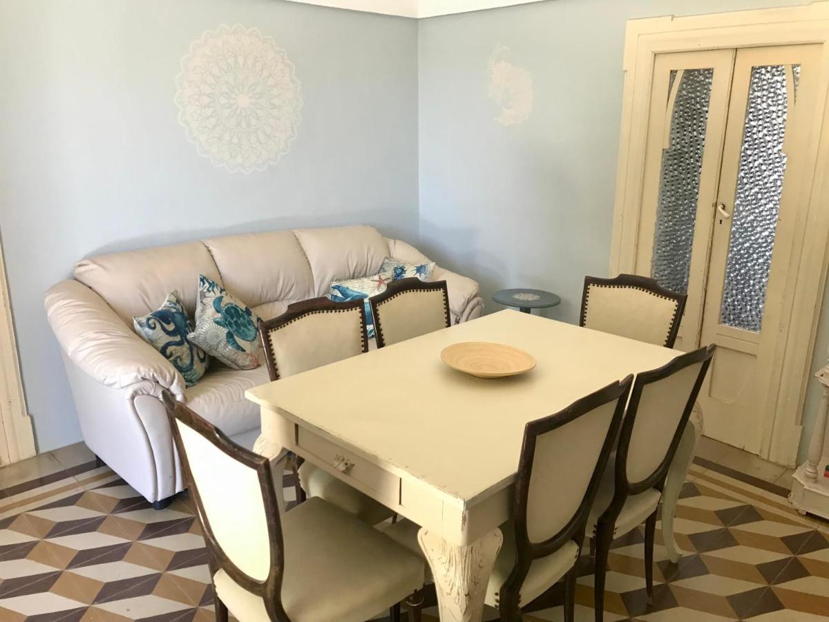 Villa Deco Монополи Екстериор снимка